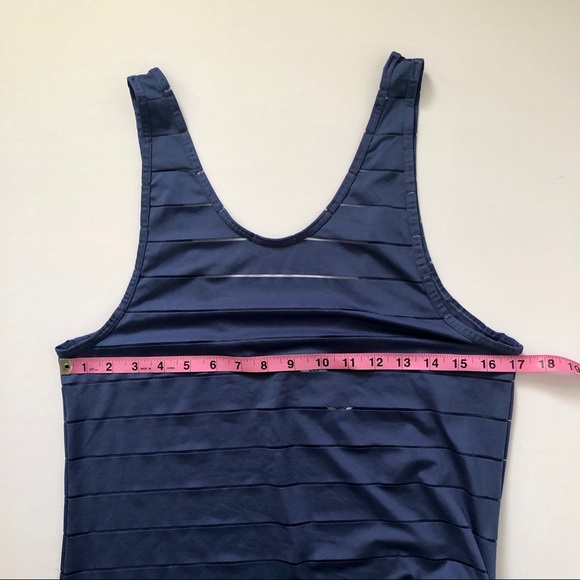 Athleta Blue Max Out Chi 2 in 1 Tank (TANK ONLY) - Picture 3 of 8